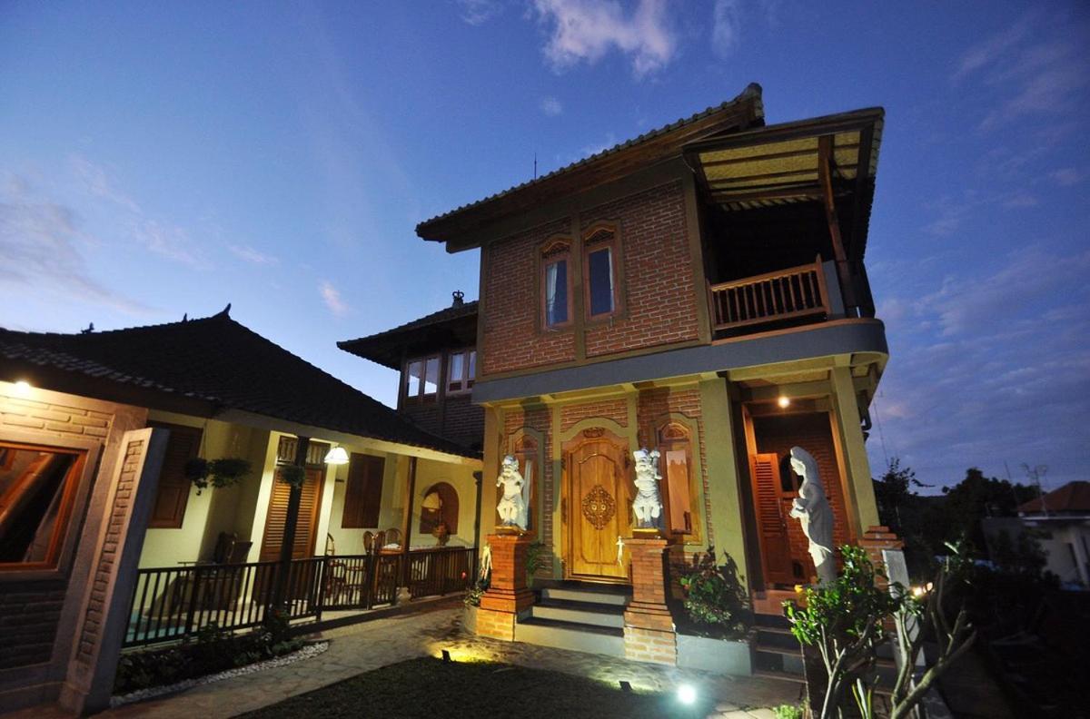 Meme Surung Guesthouse Munduk Dış mekan fotoğraf
